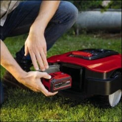 Einhell Robot Tondeuse FREELEXO 500 BT Power X-Change (18 V, 500m2, Tondeuse Multizone, Contrôle Des Applications Bluetooth, Avec Accessoires D'installation) Livré Avec Batterie 2,5 Ah + Kit D'installation 10 Einhell Robot Tondeuse FREELEXO 500 BT Power X-Change (18 V, 500m2, Tondeuse Multizone, Contrôle Des Applications Bluetooth, Avec Accessoires D'installation) Livré Avec Batterie 2,5 Ah + Kit D'installation -France Tondeuse Soldes Boutique 36889397 4