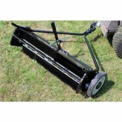 WILTEC Balai Ramasseur Balayeuse Tondeuse Autoportée Largeur De 95 Cm Et Roues En Caoutchouc 254x44,5mm 11 WILTEC Balai Ramasseur Balayeuse Tondeuse Autoportée Largeur De 95 Cm Et Roues En Caoutchouc 254x44,5mm -France Tondeuse Soldes Boutique 4254666 5